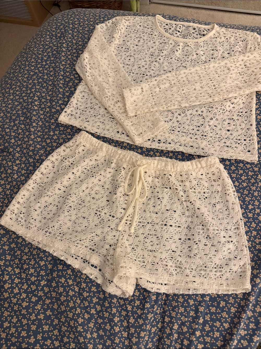 Crochet Coverup Set - Picture 2 of 4
